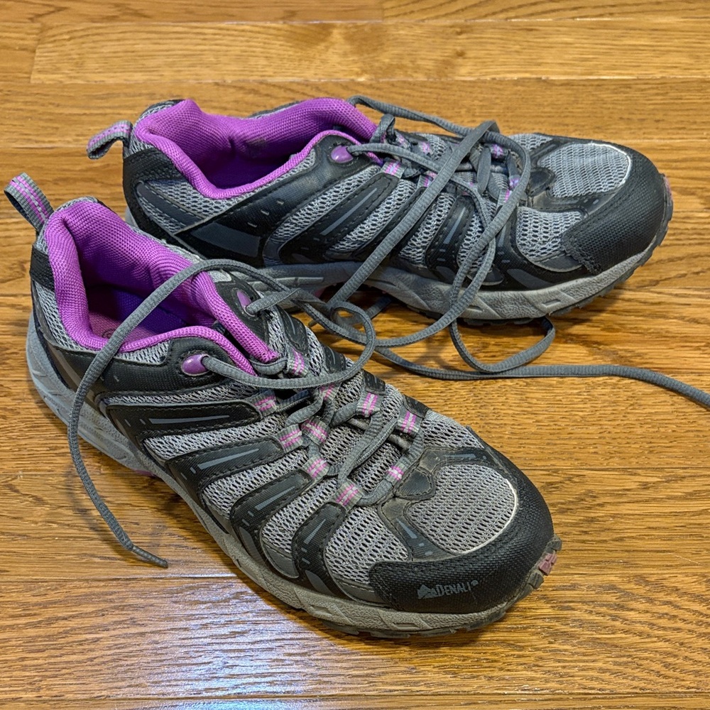 Denali | Purple & Gray Walking Running Hiking Shoes Sneakers Size 9